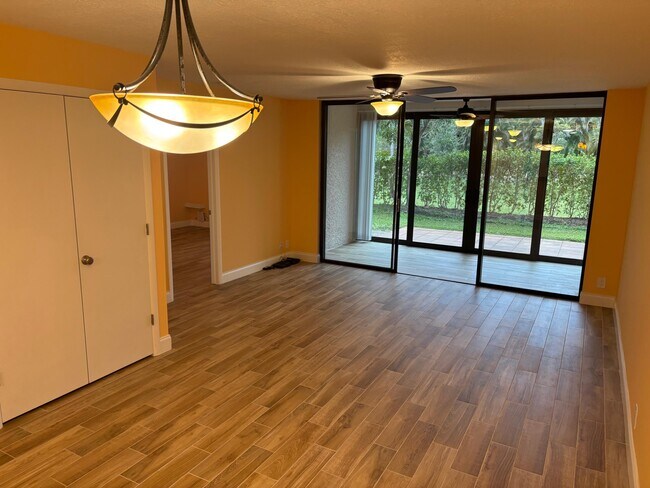 Building Photo - 4411 Trevi Ct