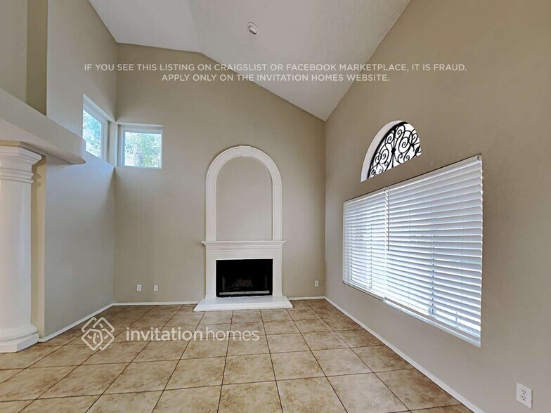 Building Photo - 7019 N 28th Ave