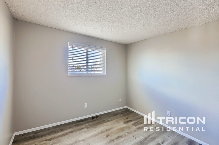 Building Photo - 13012 Lowell Ct