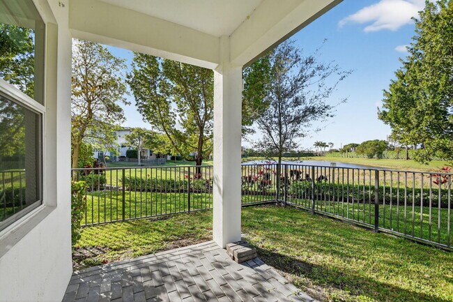 Building Photo - 4839 Navali Dr