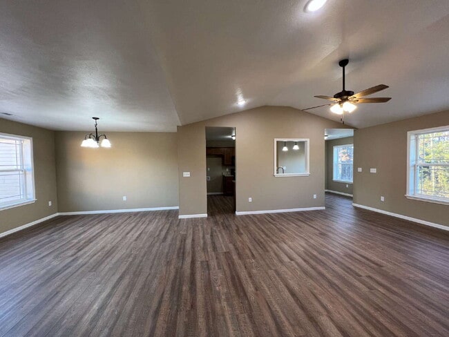 Building Photo - 145 Bald Cypress Ct