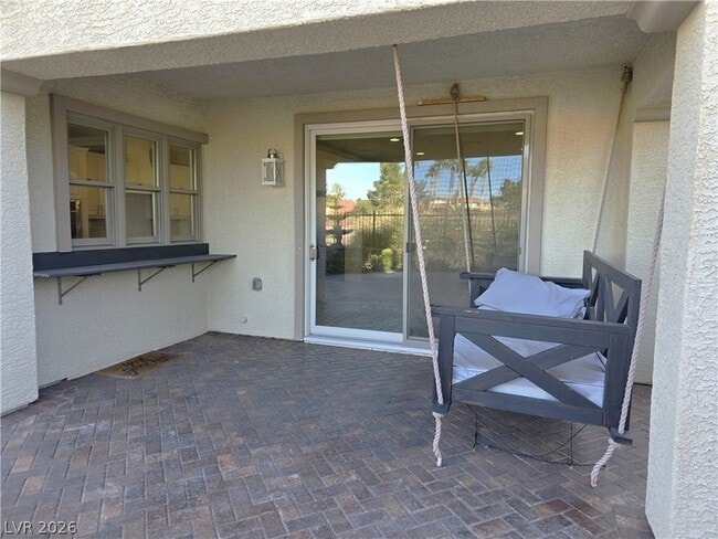 Building Photo - 927 Via Canale Dr