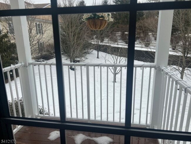 Building Photo - 263 Old Farm Dr