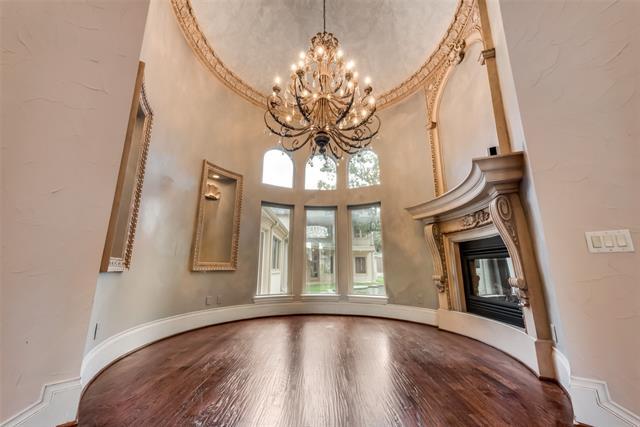 Building Photo - 5150 Spanish Oaks Dr
