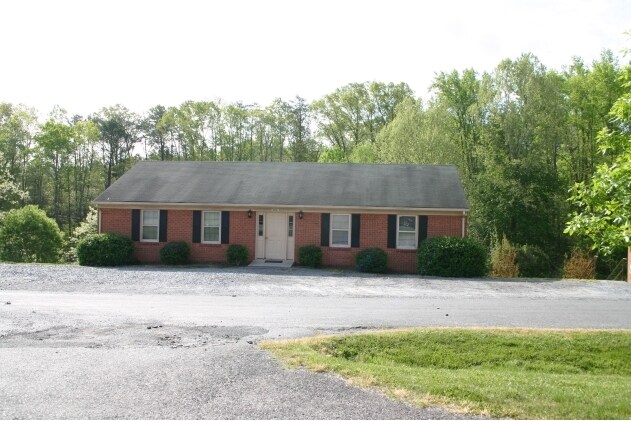 Building Photo - Daniel Hill Apartments