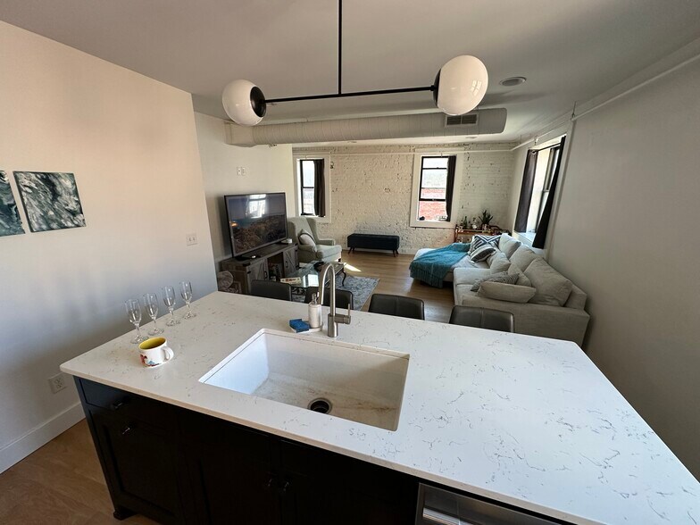 Open Concept Kitchen/Living Room - 1523 Republic St