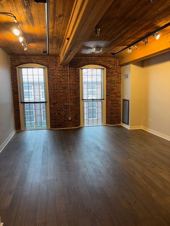 Building Photo - 130 John St