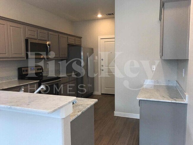 Building Photo - 9948 Rio Doso Drive