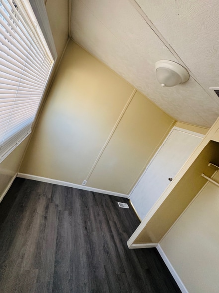 Building Photo - 3795 E Lake Mead Blvd
