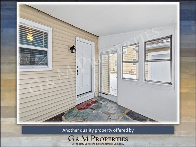 Building Photo - Charming 4-Bedroom Cape Cod Home for Rent - Great Neighborhood!