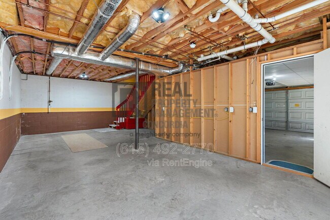 Building Photo - 1024 Atwood Ct