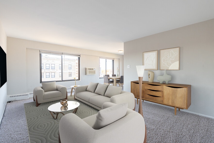 Building Photo - Main Station Apartments