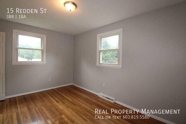Building Photo - 3 Bedroom Dover Ranch with a Spacious Back...