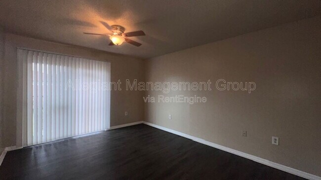 Building Photo - 507 Hunter Cir