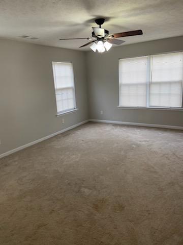 Building Photo - 3226 Deer Valley Dr NW