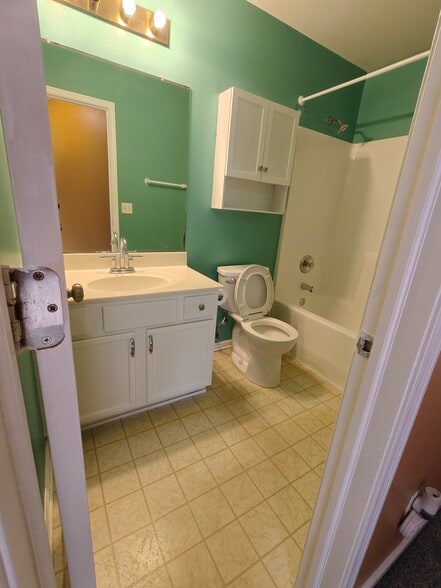 Building Photo - 7925 S 157th St