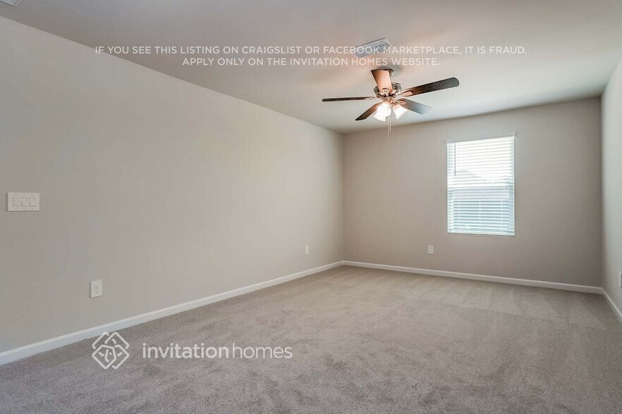 Building Photo - 559 White Birch Ln