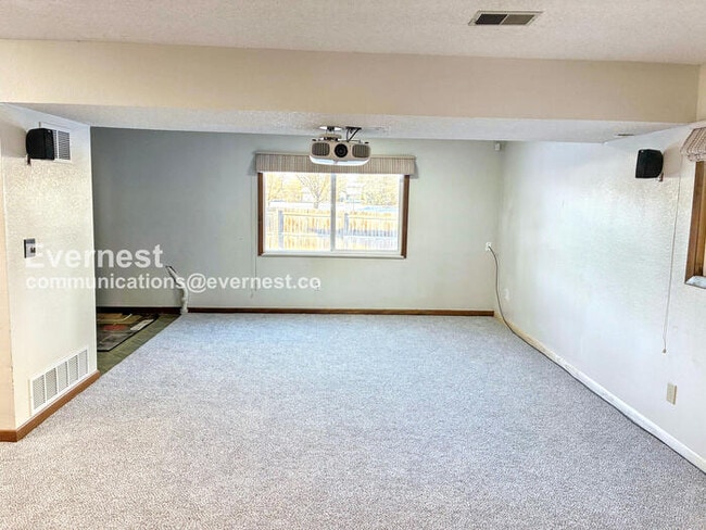 Building Photo - 4713 9th St Rd