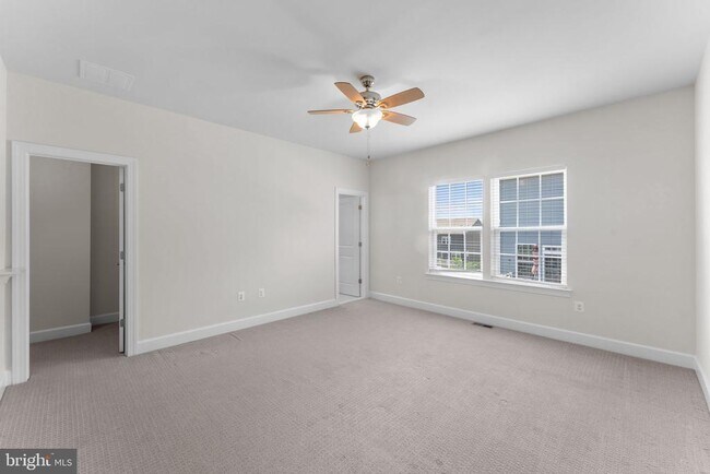 Building Photo - 6094 Camerons Ferry Dr