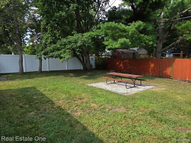 Building Photo - 4738 Halberd St