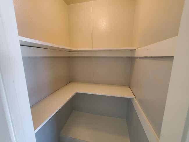 Building Photo - 911 Vance Jackson Rd