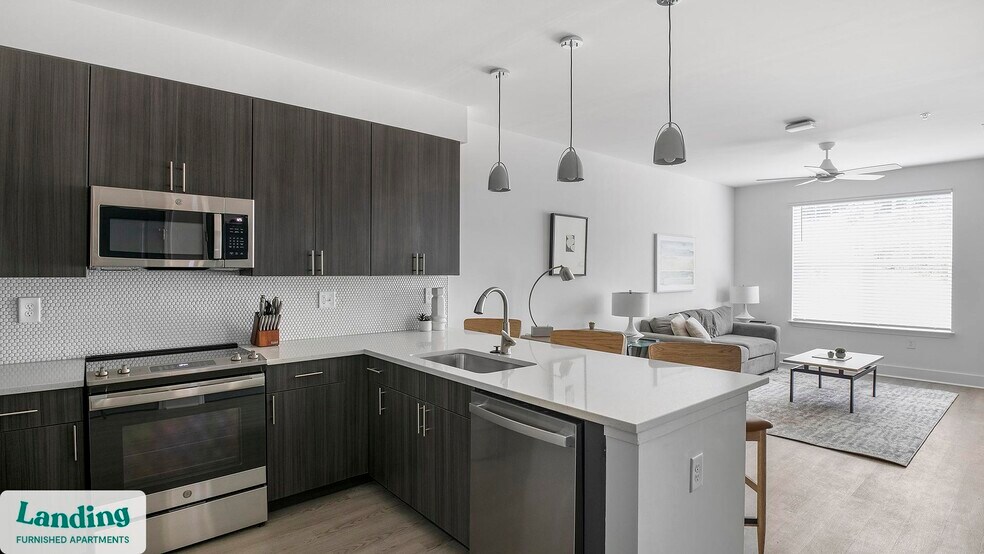 Building Photo - 5102 Station Dr