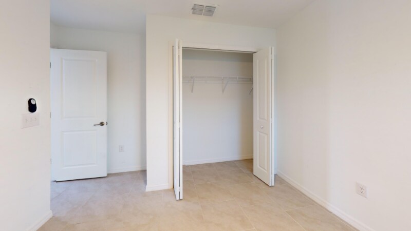 Building Photo - 2846 Northwest 28th Ave