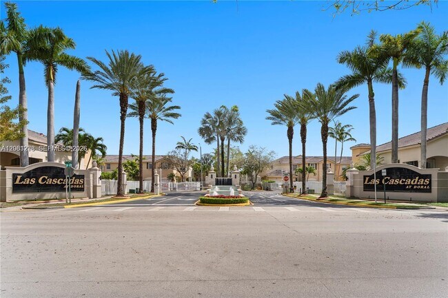 Building Photo - 5527 NW 113th Ave
