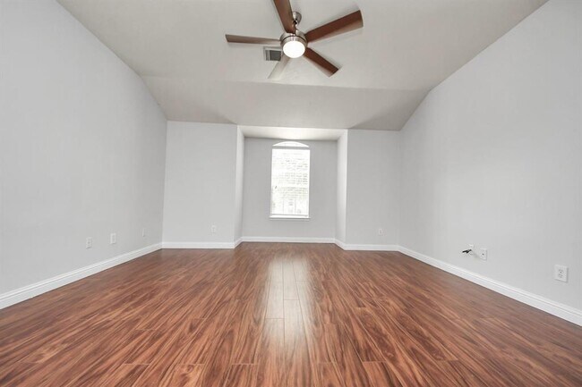 Building Photo - 4310 Lucas Trace Ct