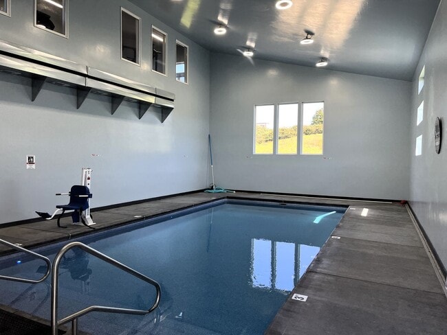 Building Photo - Senior Living Community (55+) - Built In 2021 - High End 2/2 Home With Full Access To Onsite Recr...