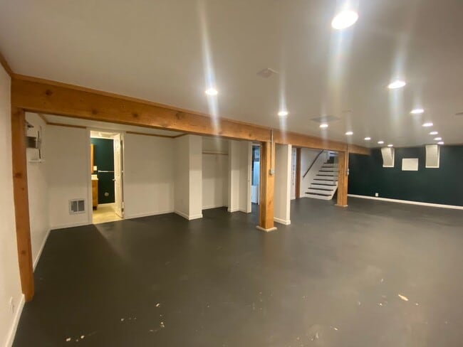 Building Photo - Perry District Gem – Move-In Ready 3 plus Bed / 2 Bath Brick Home with Finished Basement & 2-Car ...