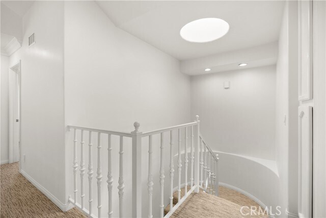 Building Photo - 6042 Shadowbrook Cir
