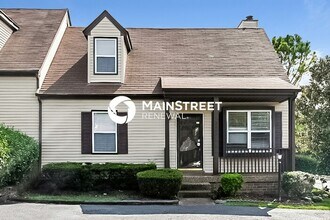 Building Photo - 3 Bedroom Pet-Friendly Home in Nashville, TN with Main Street Renewal