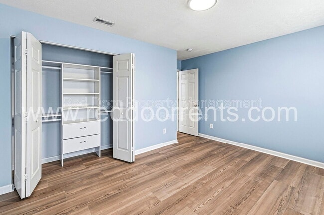 Building Photo - 7737 Solomon Dr