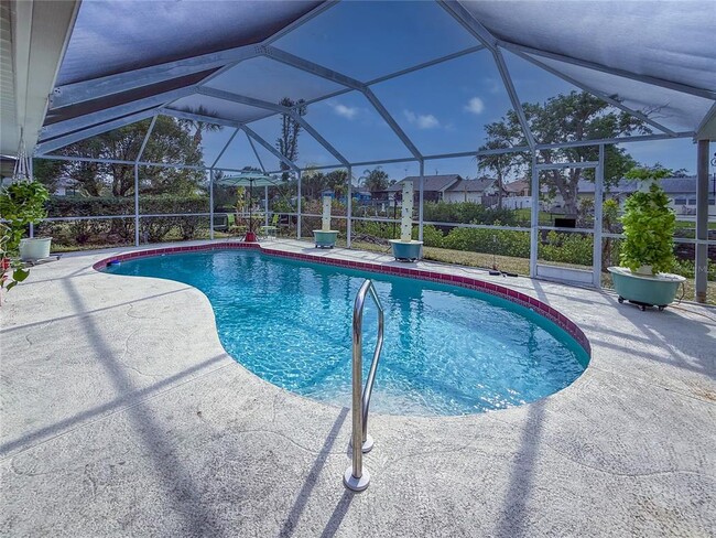 Building Photo - 9008 Allapata Ln
