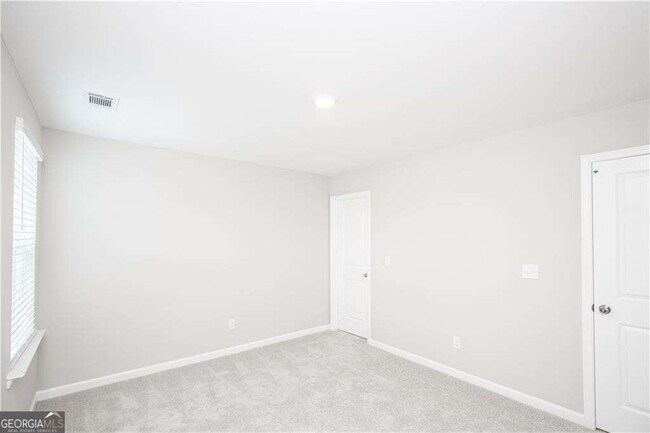 Building Photo - 129 Golden Eagle Pkwy