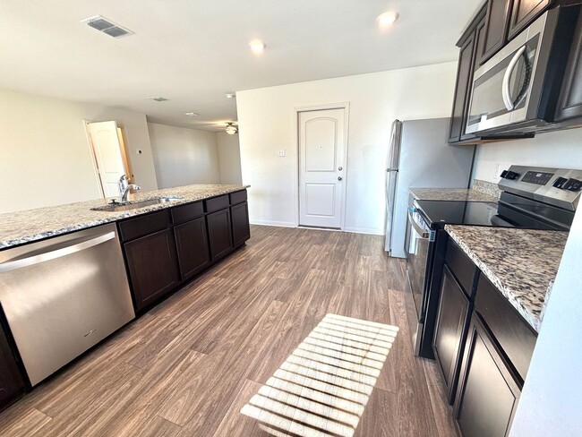 Building Photo - 3BR Home in Luckey Ranch w/ Large Backyard & Resort-Style Amenities