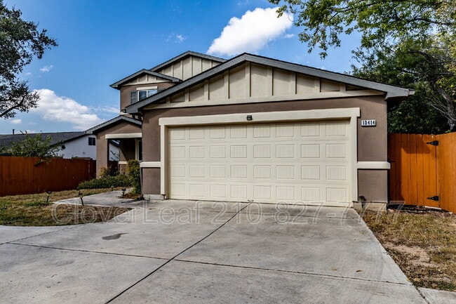 Building Photo - 10414 Legacy Hl