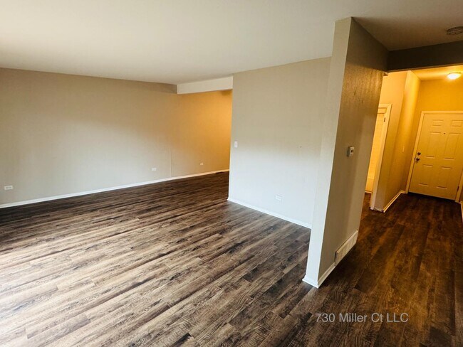 Building Photo - 730 Miller Ct