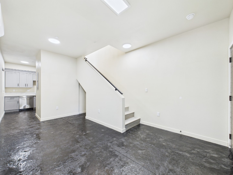 Building Photo - 8455 Langdon Ave
