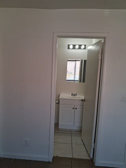 Building Photo - 6966 Issac Ave