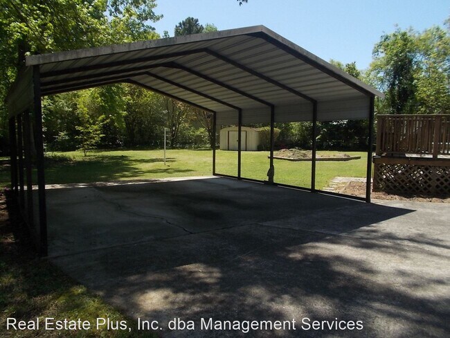 Building Photo - 3 br, 2 bath House - 215 Gibbs Road