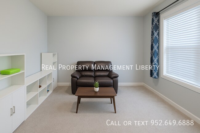 Building Photo - 7426 Ridge Creek Trl