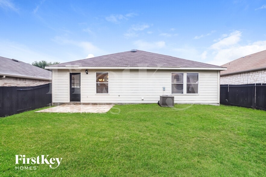 Building Photo - 172 Texas Mulberry