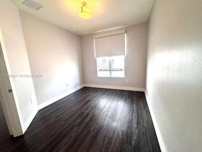 Building Photo - 6458 NW 103rd Psge