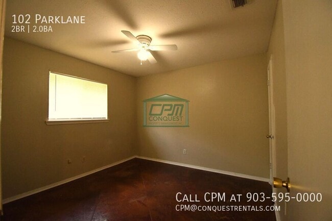 Building Photo - 102 Parklane-