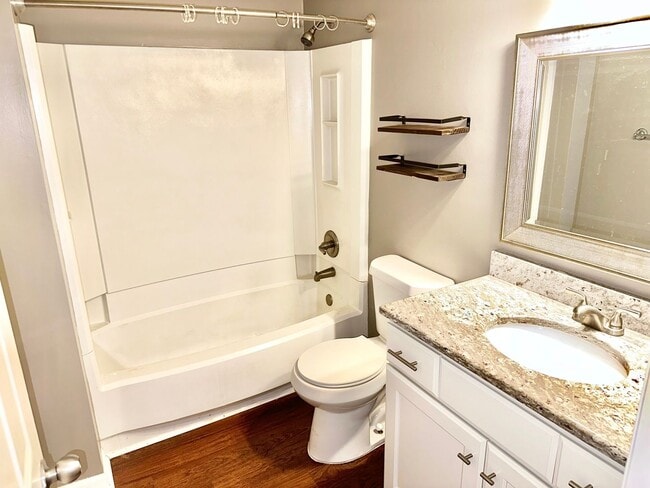 Building Photo - Convenient, Updated Rental in Garner Town Limits