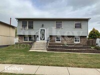 Building Photo - 20037 Orchard Ave