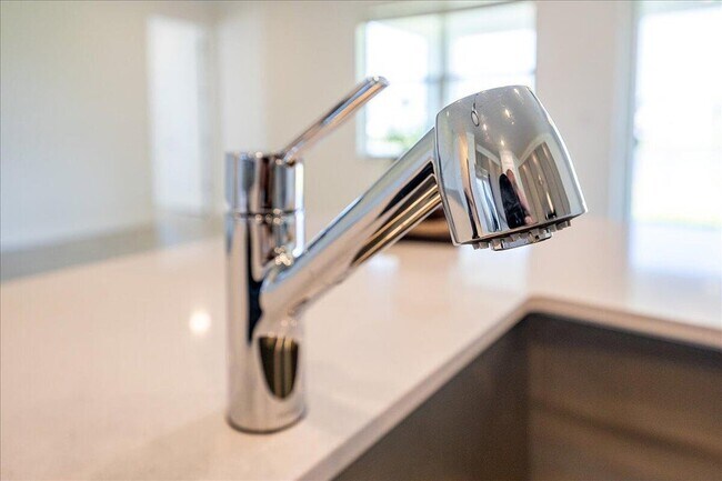 Building Photo - 3527 Angler Dr