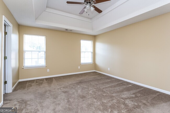 Building Photo - 2061 Registry Dr